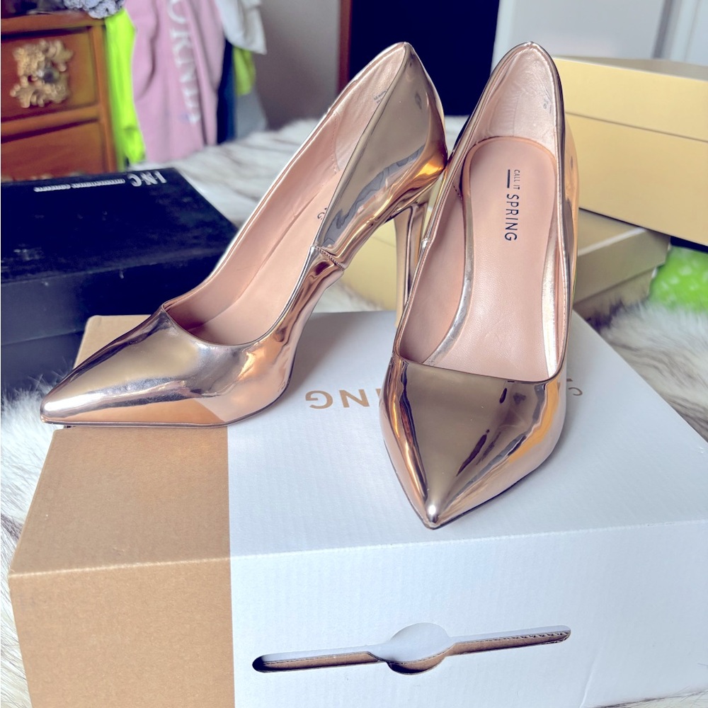 🌈Macys ,Call it spring 🌈🦋🌸rose gold pumps🎁4” heel🌼and just oh so pretty🌹